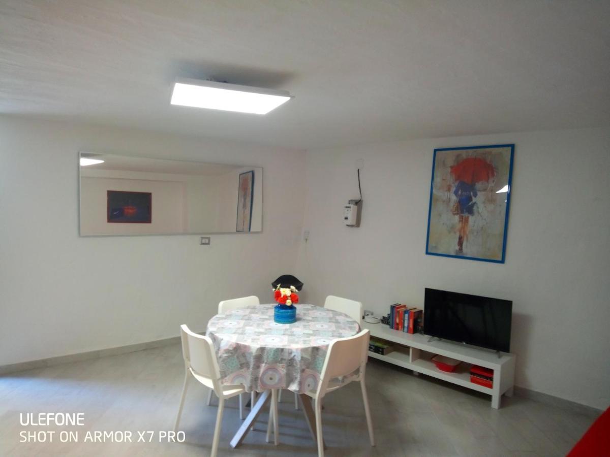 Appartamento Ombrellorosso Cagliari Esterno foto